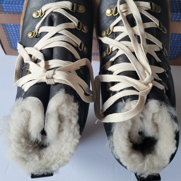New Size 42 F-troupe Crepe Sole Hiking Black Sheep Fur Boots. - Picture 4 of 12